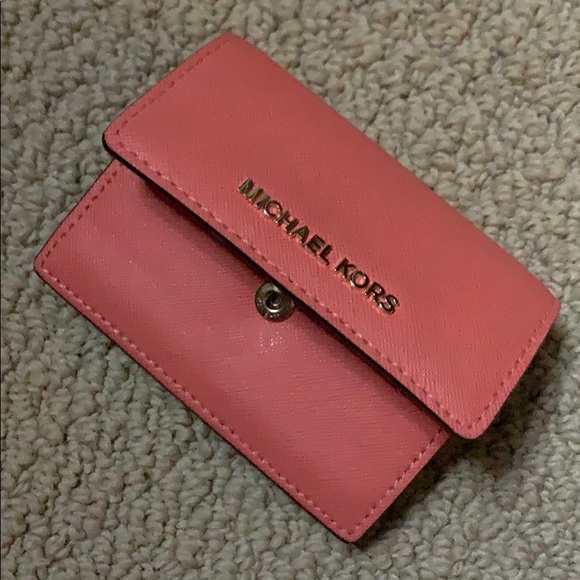 Michael Kors wallet - Picture 4 of 4